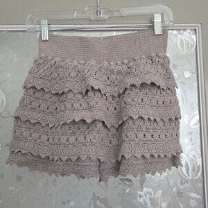 Elastic waist tan lace skort - size XXL (fits like an XL)